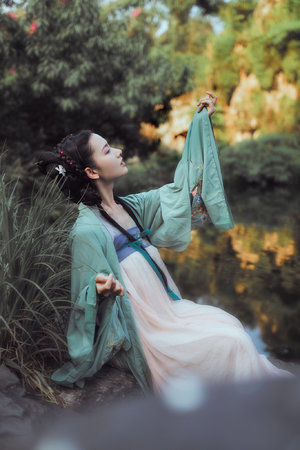 91撕破艺校舞蹈系